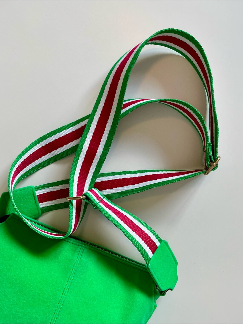 Scout Emily Crossbody - Picture 9 of 10